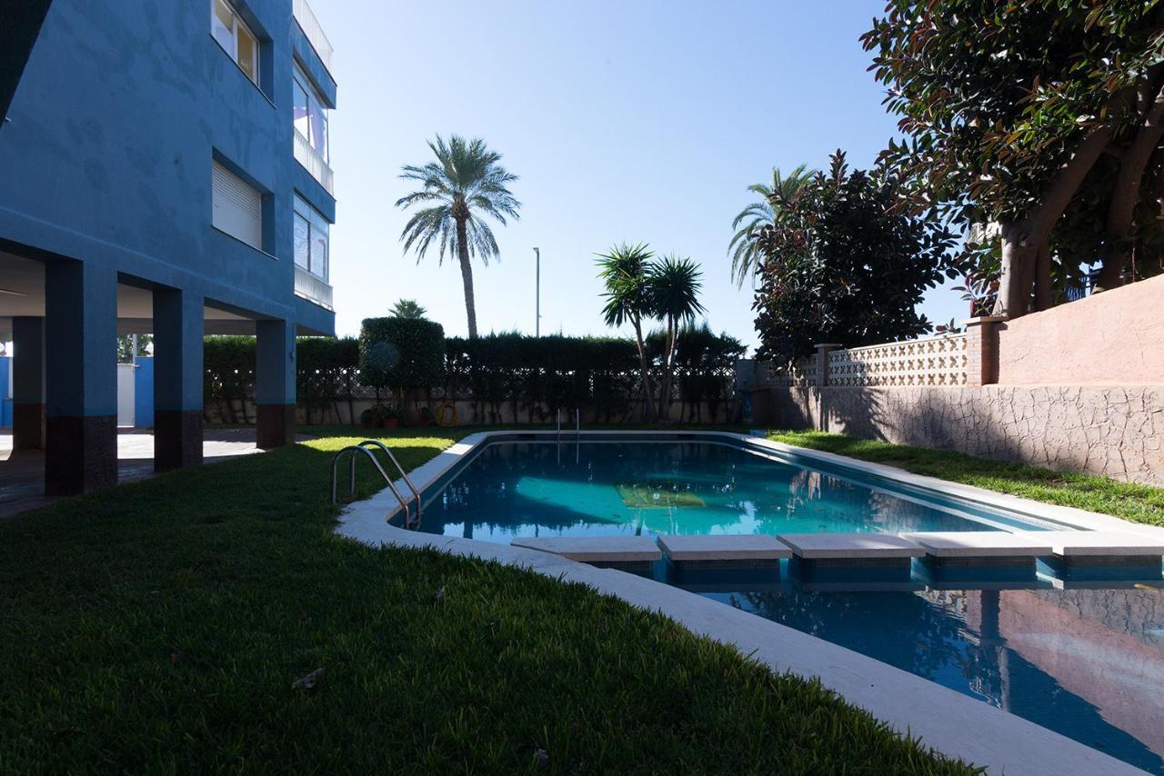 Apartamento En 1Era Linea Mar Con Terraza De 25M2 Castelldefels Exteriér fotografie